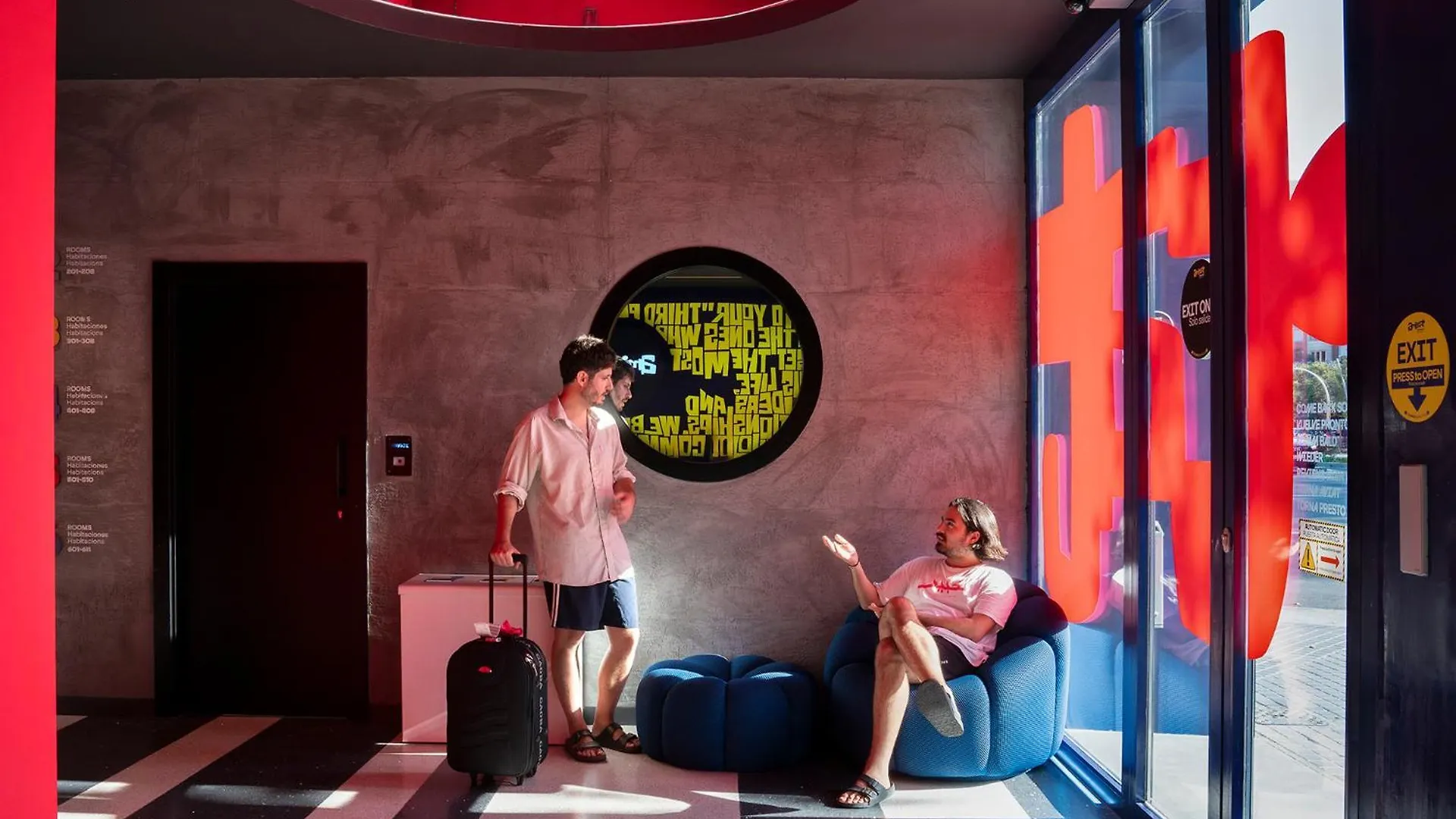 Amistat City Hostel Barcelona location